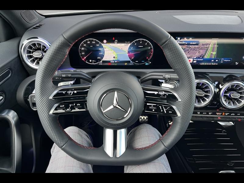 Image MERCEDES-BENZ Classe A 200 163ch Star Edition 7G-DCT