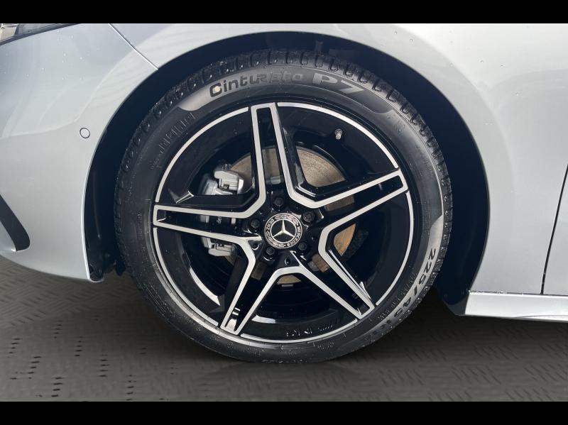 Image MERCEDES-BENZ Classe A 200 163ch Star Edition 7G-DCT