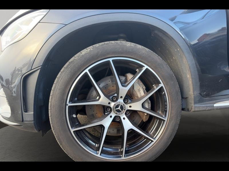 Image MERCEDES-BENZ GLC Coupé 300 de 194+122ch AMG Line 4Matic 9G-Tronic