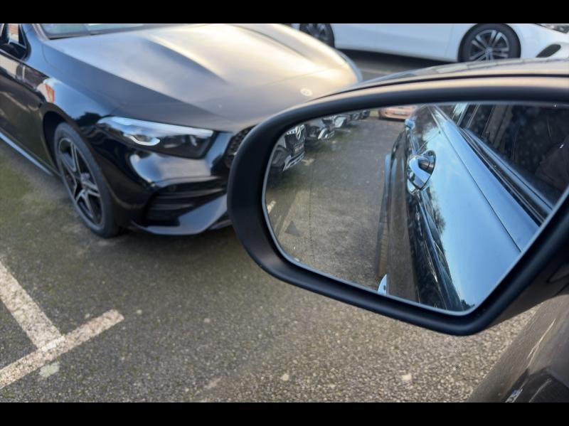 Image MERCEDES-BENZ GLC Coupé 300 de 194+122ch AMG Line 4Matic 9G-Tronic