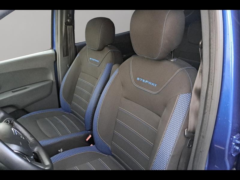 Image DACIA Lodgy 1.5 Blue dCi 115ch Stepway 7 places E6D-Full