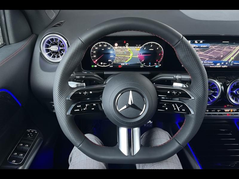 Image MERCEDES-BENZ GLA 200 d 150ch AMG Line 8G-DCT