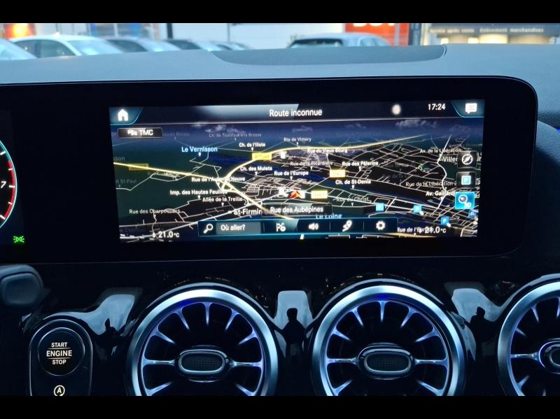 Image MERCEDES-BENZ GLA 200 163ch Progressive Line 7G-DCT