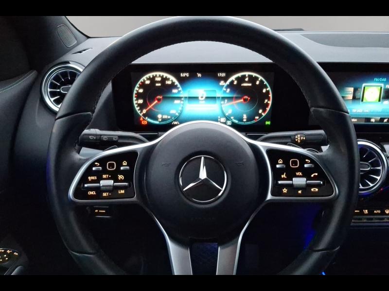 Image MERCEDES-BENZ GLA 200 163ch Progressive Line 7G-DCT