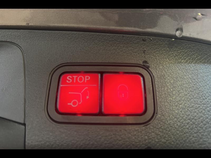 Image MERCEDES-BENZ GLA 200 d 150ch Progressive Line 8G-DCT