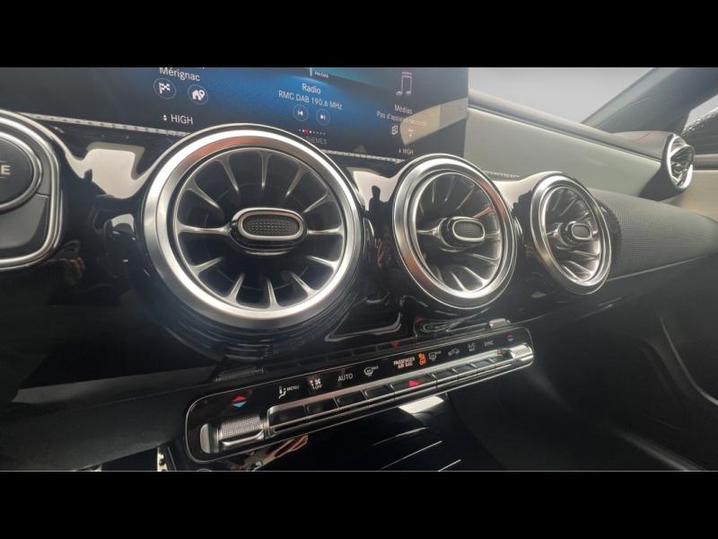 Image MERCEDES-BENZ CLA Shooting Brake 200 d 150ch AMG Line 8G-DCT 8cv