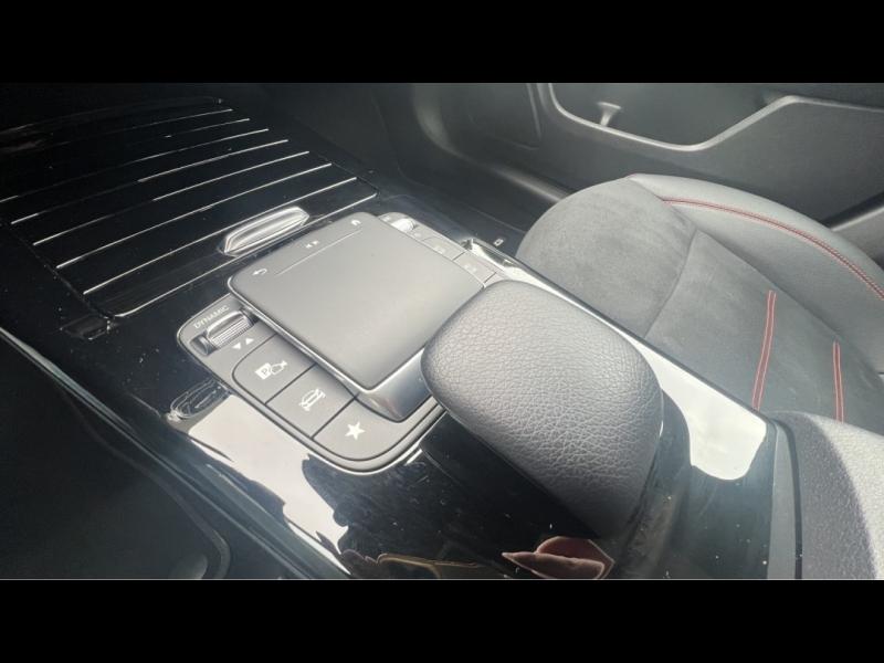 Image MERCEDES-BENZ CLA Shooting Brake 200 d 150ch AMG Line 8G-DCT 8cv