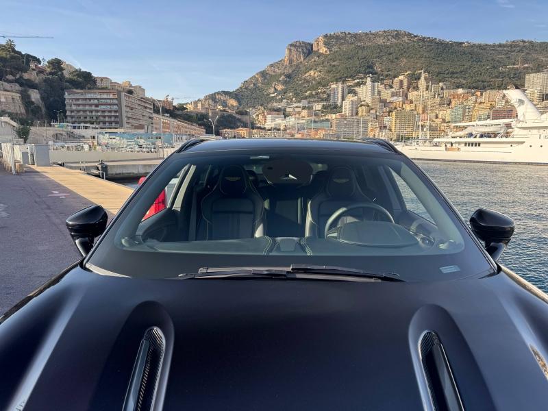 Image ASTON MARTIN DBX 4.0 V8 biturbo 707ch BVA9