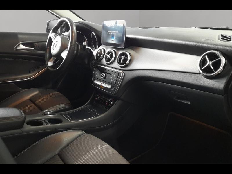 Image MERCEDES-BENZ GLA 180 122ch Sensation 7G-DCT Euro6d-T