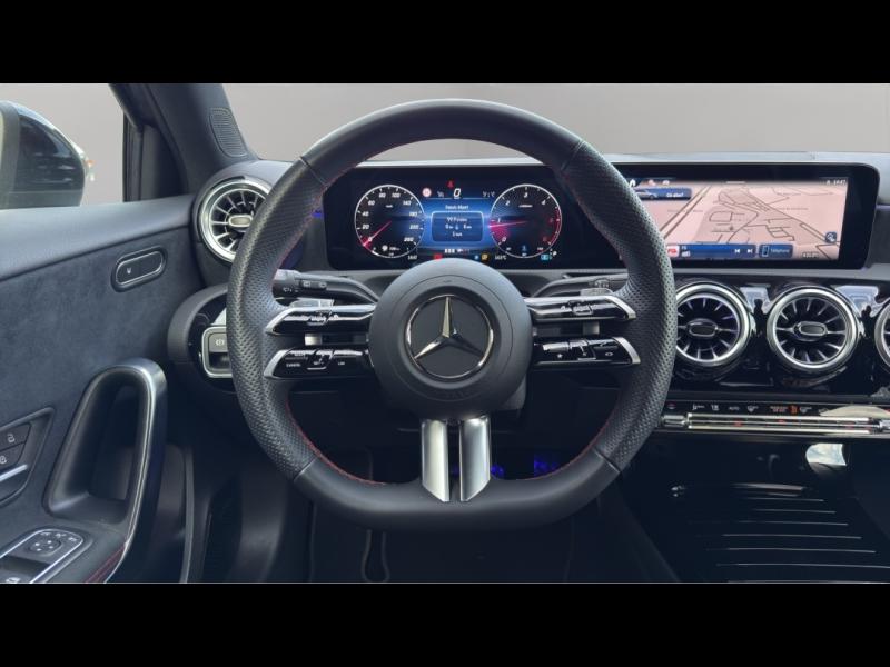 Image MERCEDES-BENZ Classe A 180 d 116ch AMG Line 8G-DCT