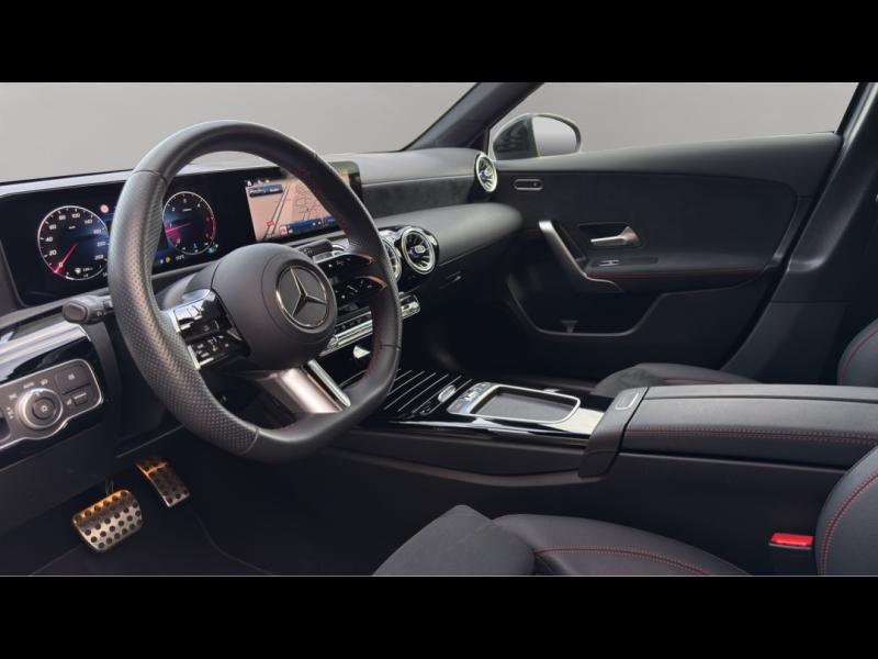 Image MERCEDES-BENZ Classe A 180 d 116ch AMG Line 8G-DCT