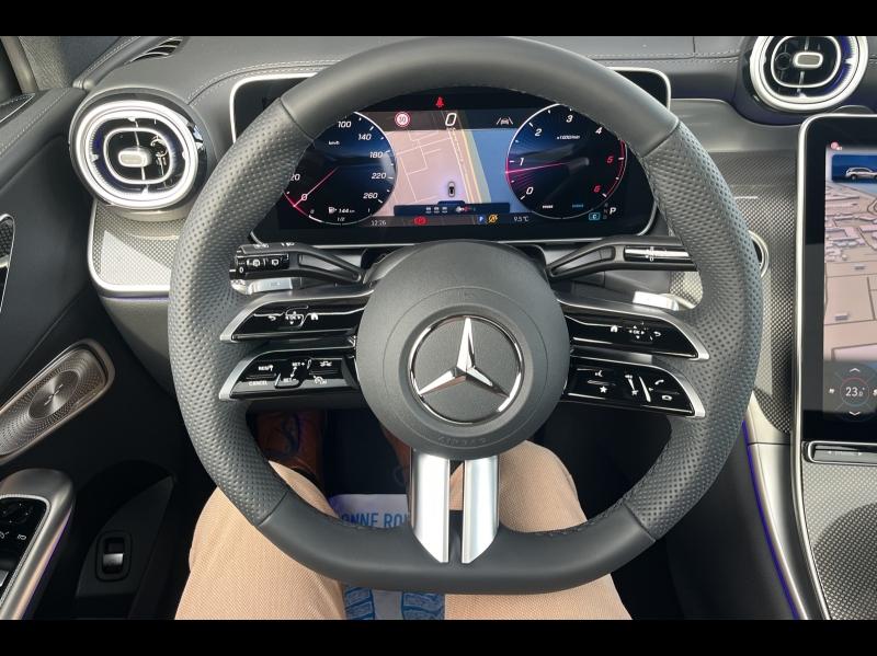 Image MERCEDES-BENZ GLC 220 d 197ch AMG Line 4Matic 9G-Tronic