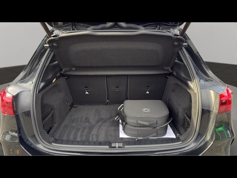 Image MERCEDES-BENZ GLA 250 e 218ch AMG Line 8G-DCT