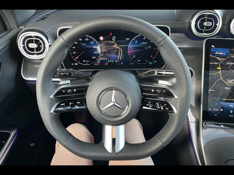 Image MERCEDES-BENZ GLC 220 d 197ch AMG Line 4Matic 9G-Tronic