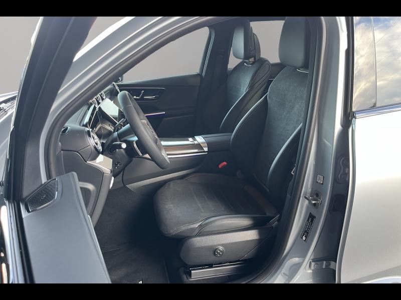 Image MERCEDES-BENZ GLC 220 d 197ch AMG Line 4Matic 9G-Tronic