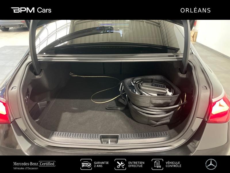 Image MERCEDES-BENZ Classe E 300 d e Hybrid EQ 197+129ch AMG Line 9G-Tronic