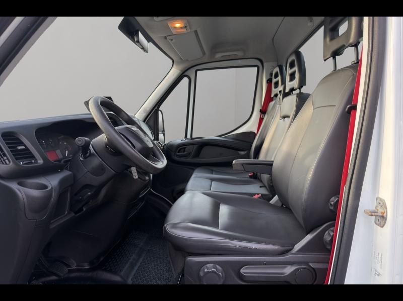 Image IVECO Daily CCb 35-160H / 3.0 160CH / BENNE & COFFRE / 2023 / 35C16 /