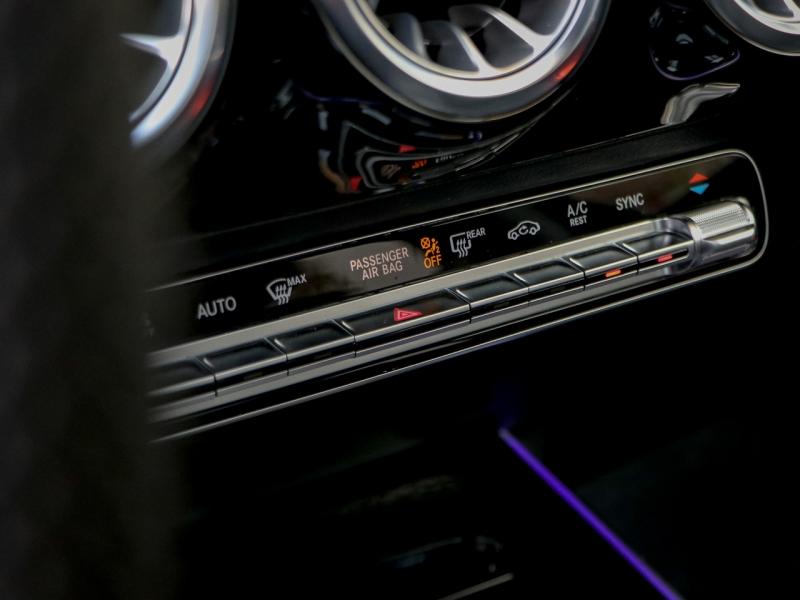 Image MERCEDES-BENZ GLA 220 d 190ch AMG Line 8G-DCT 4Matic