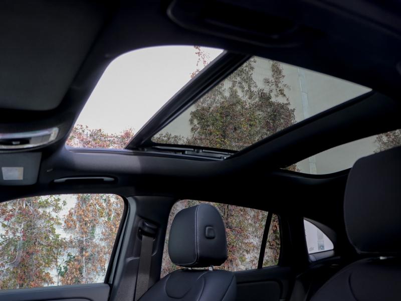 Image MERCEDES-BENZ GLA 220 d 190ch AMG Line 8G-DCT 4Matic