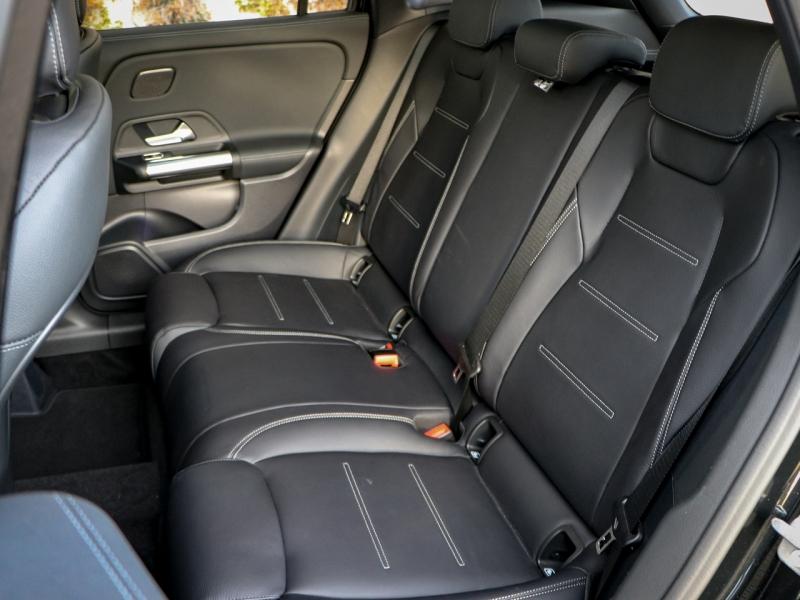 Image MERCEDES-BENZ GLA 220 d 190ch AMG Line 8G-DCT 4Matic