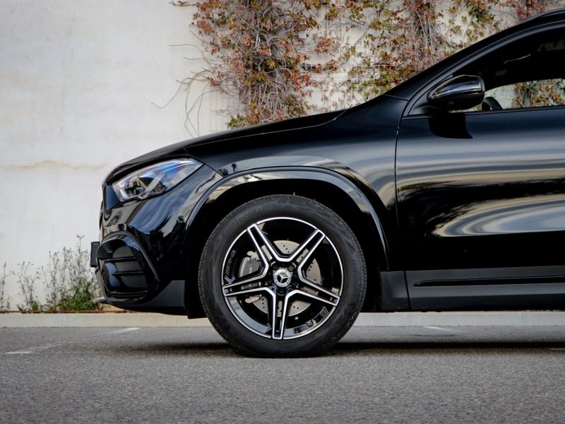 Image MERCEDES-BENZ GLA 220 d 190ch AMG Line 8G-DCT 4Matic