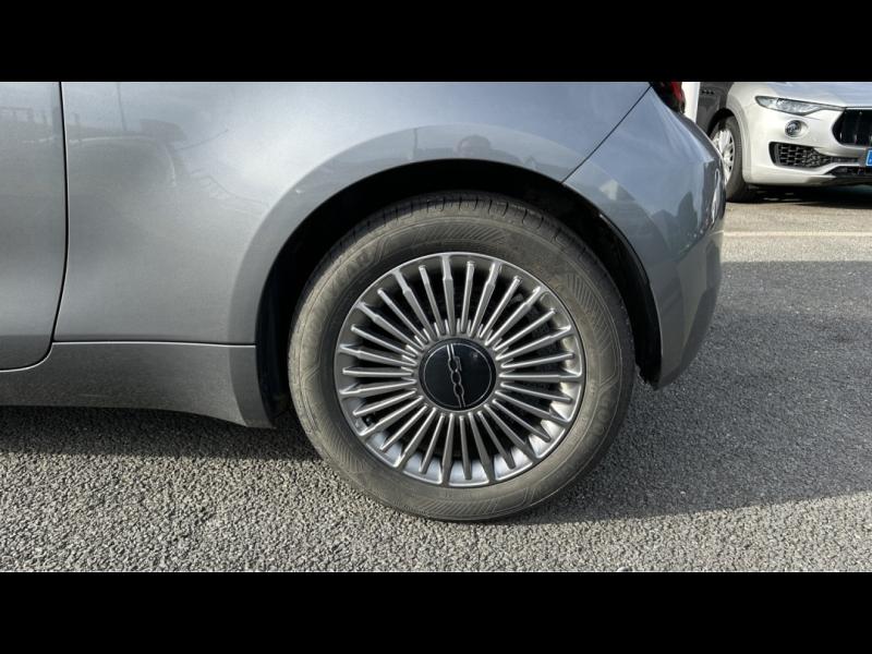 Image FIAT 500 e 95ch ICONE