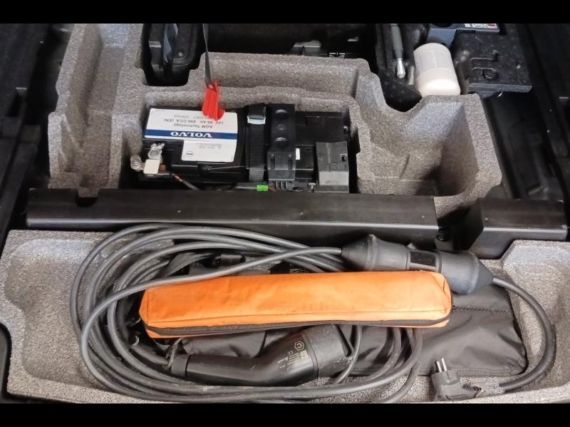 Image VOLVO XC60 T6 AWD 253 + 145ch Utimate Style Dark Geartronic