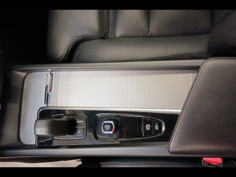 Image VOLVO XC60 T6 AWD 253 + 145ch Utimate Style Dark Geartronic