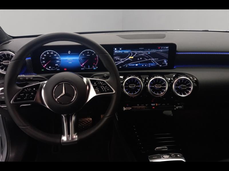 Image MERCEDES-BENZ Classe A 180 d 116ch Progressive Line 8G-DCT