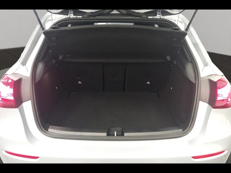 Image MERCEDES-BENZ Classe A 180 d 116ch Progressive Line 8G-DCT