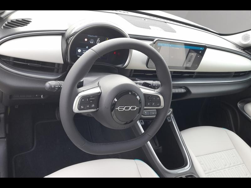 Image FIAT 600 1.2 Hybrid Turbo 110ch La Prima eDCT6
