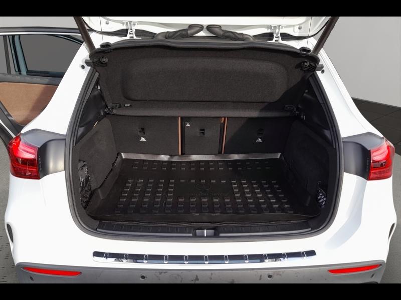 Image MERCEDES-BENZ GLA 200 d 150ch AMG Line 8G-DCT