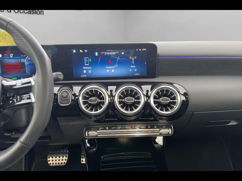 Image MERCEDES-BENZ Classe A 250 e Hybrid EQ 163+109ch AMG Line 8G-DCT