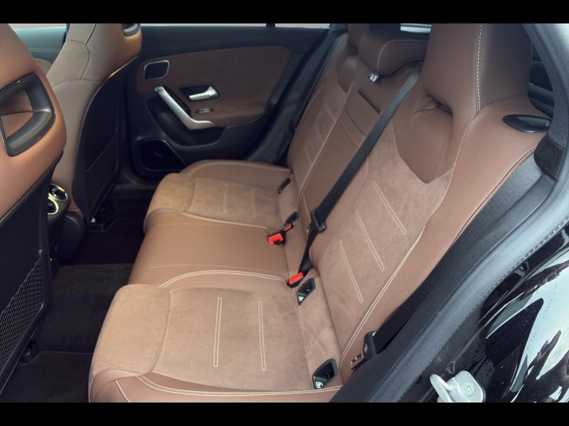 Image MERCEDES-BENZ CLA Shooting Brake 200 d 150ch AMG Line 8G-DCT