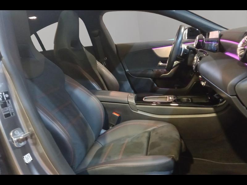 Image MERCEDES-BENZ CLA 200 d 150ch AMG Line 8G-DCT 8cv