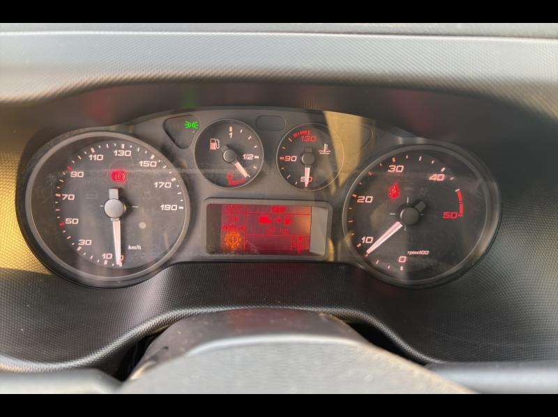 Image IVECO Daily CCb 35-160H / 3.0 160CH / BENNE & COFFRE / 2023 / 35C16 /