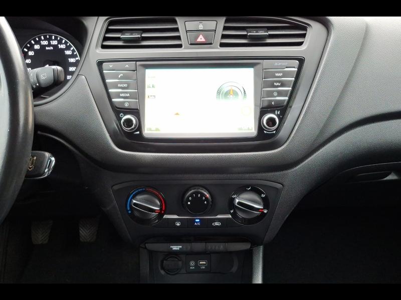 Image HYUNDAI i20 1.2 84 GO! Navi