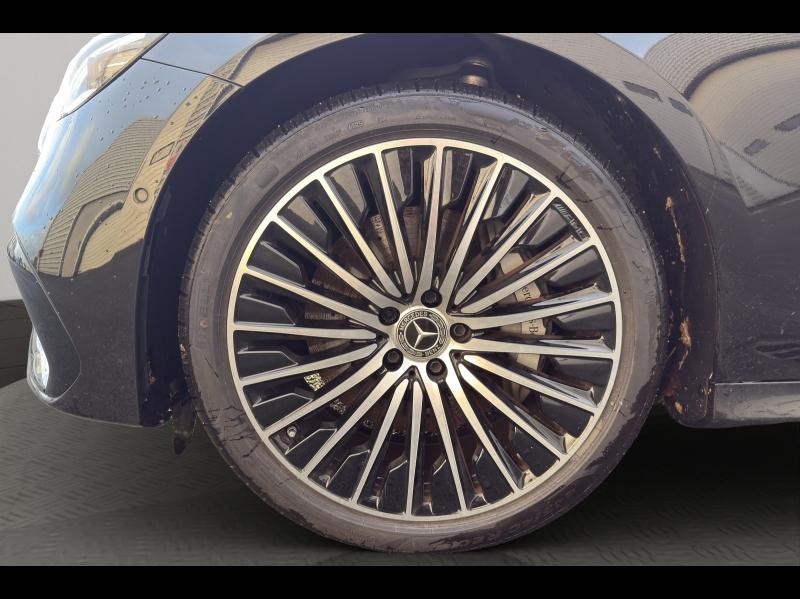 Image MERCEDES-BENZ Classe E 300 e Hybrid EQ 204+129ch AMG Line 9G-Tronic