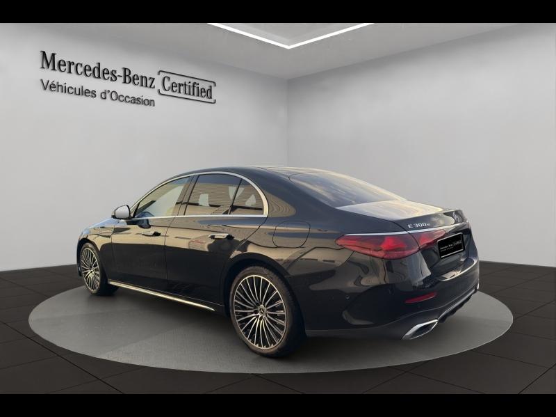Image MERCEDES-BENZ Classe E 300 e Hybrid EQ 204+129ch AMG Line 9G-Tronic