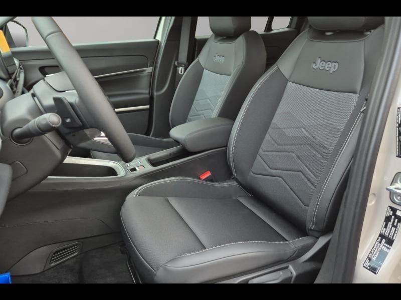 Image JEEP Avenger 1.2 Turbo T3 110ch MHEV Summit BVR6 eHybrid