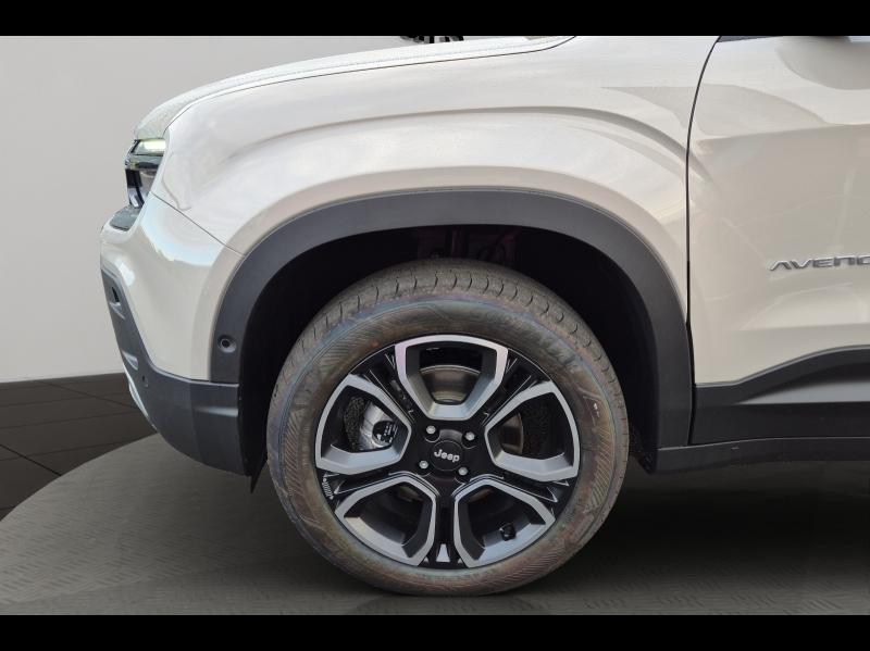 Image JEEP Avenger 1.2 Turbo T3 110ch MHEV Summit BVR6 eHybrid