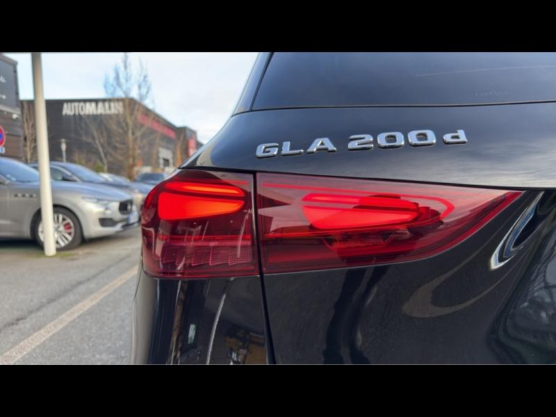 Image MERCEDES-BENZ GLA 200 d 150ch AMG Line 8G-DCT