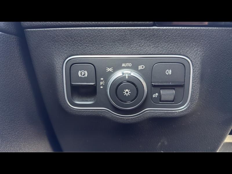 Image MERCEDES-BENZ GLA 200 d 150ch AMG Line 8G-DCT