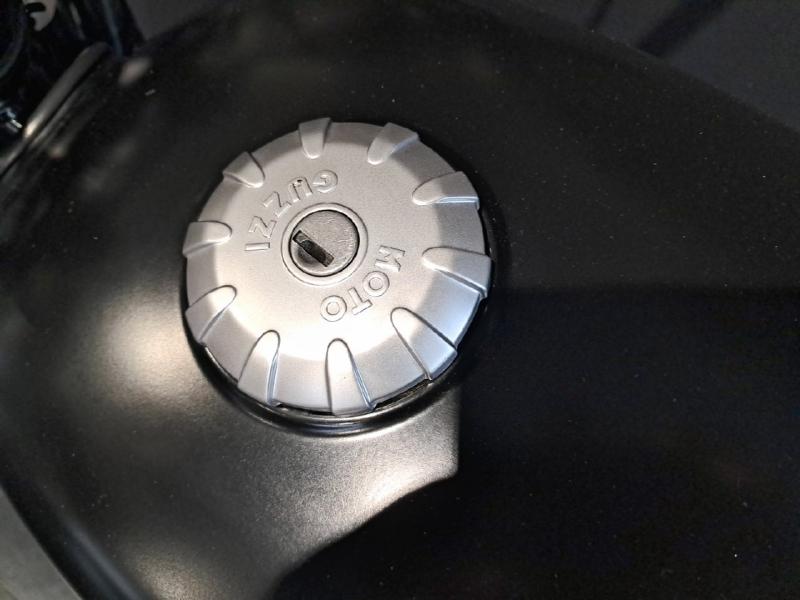 Image MOTO-GUZZI V7 V7 750 Stone ABS + TC Euro 4