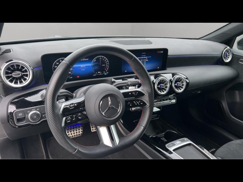 Image MERCEDES-BENZ Classe A 250 e Hybrid EQ 163+109ch AMG Line 8G-DCT