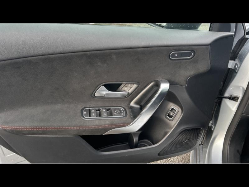 Image MERCEDES-BENZ Classe A 250 e Hybrid EQ 163+109ch AMG Line 8G-DCT