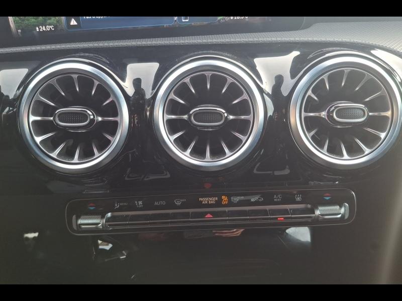 Image MERCEDES-BENZ Classe A 250 e Hybrid EQ 163+109ch AMG Line 8G-DCT