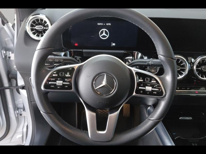 Image MERCEDES-BENZ GLA 200 163ch Progressive Line 7G-DCT