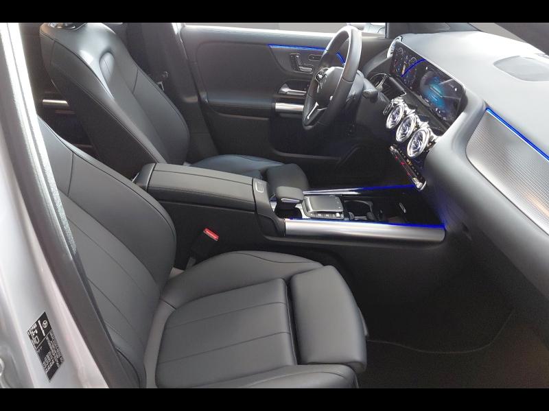 Image MERCEDES-BENZ GLA 200 163ch Progressive Line 7G-DCT