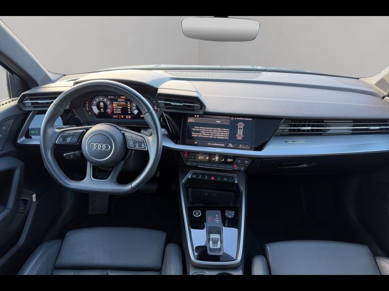 Image AUDI A3 Sportback 35 TFSI 150ch Mild Hybrid Design Luxe S tronic 7